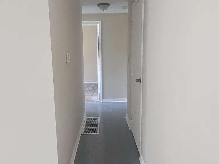 3186 Penfield Rd — Photo 2