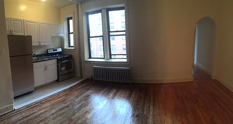 Rented by Elenora Dantchev, LREB | media 13