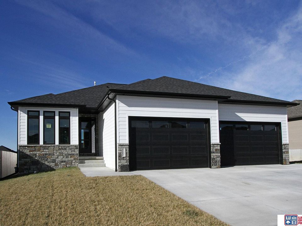 1st image of 9501 Brienna Dr