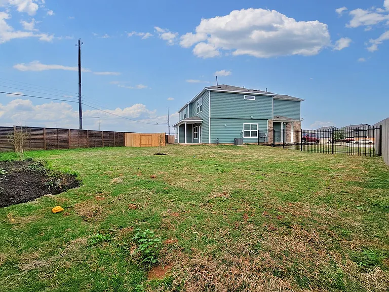 7232 Dancing Wind Ln — Photo 29