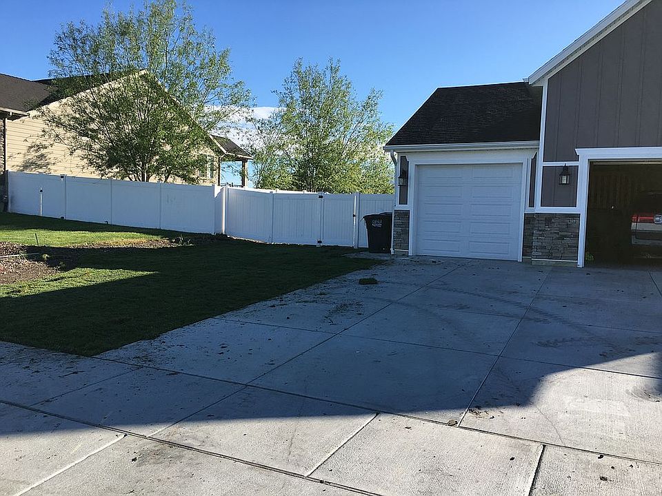 2nd image of 312 N Havenwood Dr