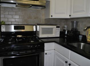 100 Randall Ave, Freeport, NY 11520