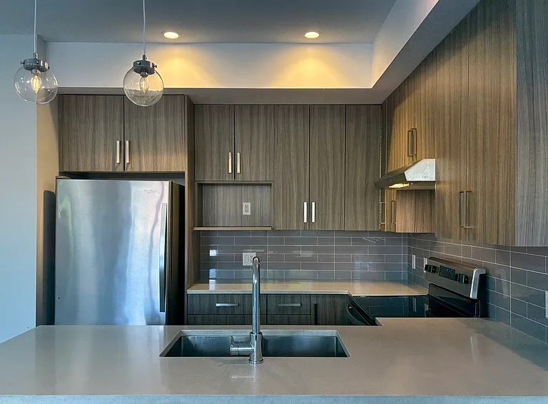 250 Nickel Rd #5 — Photo 3