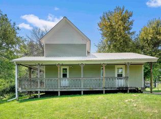 210 Madison St S, Hazleton, IA 50641