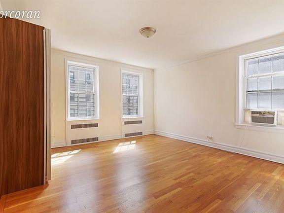 2nd image of 225 Sterling Pl APT 4G
