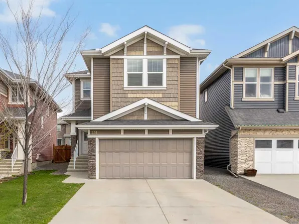 131 S Sherwood St NW, Calgary, AB T3R 0P1