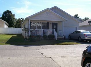 88 Palm Dr, Huntington, WV 25705