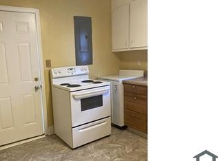 516 Beech St, Petersburg, VA 23803