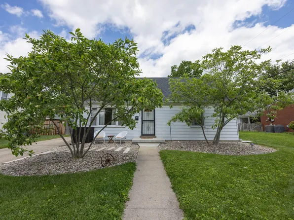 1667 Strader Dr, Lexington, KY 40505