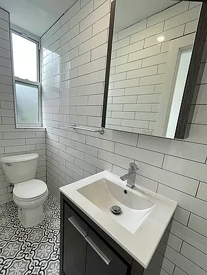 Rented by Oxford Property Group | media 54