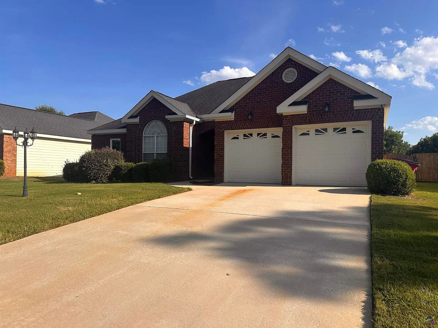 107 Cottage court — Photo 2