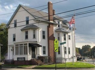 872 Park Ave, Cranston, RI 02910