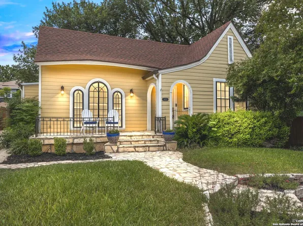 422 W Hollywood Ave, San Antonio, TX 78212