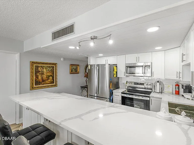 2947 S Atlantic Ave #506 — Photo 4