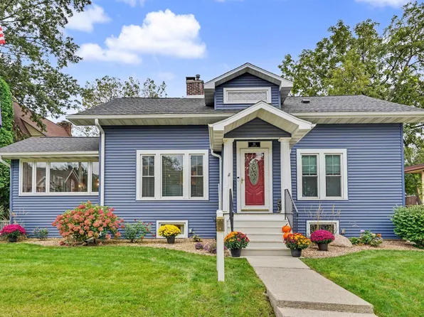 101 Elston Ave, Waterloo, IA 50701