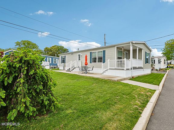 2nd image of 1919 Atlantic Avenue #12