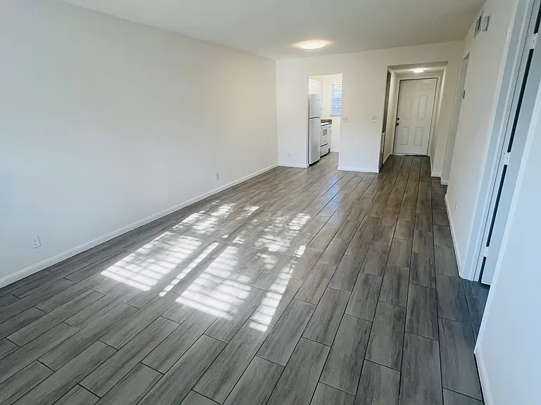 510 24th Ave N — Photo 14