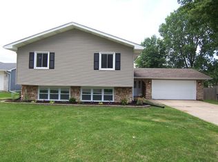 3072 Cordele St, Portage, IN 46368