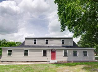 1208 Juneway Ter, Round Lake Beach, IL 60073