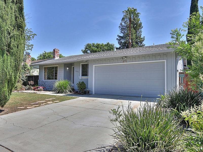 1st image of 5390 Pecan Blossom Dr