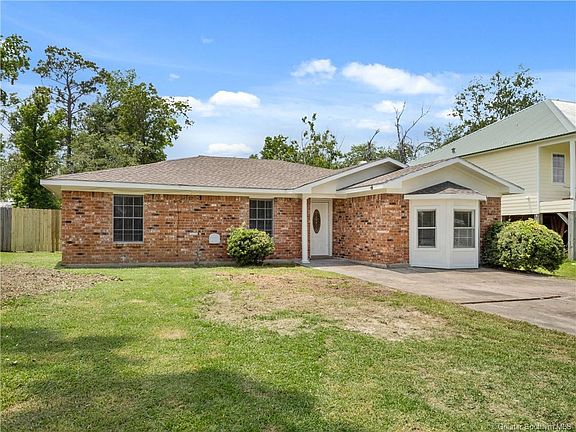 1715 N Hilma St, Westlake, LA 70669 | Zillow