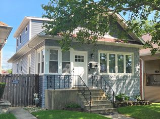 6314 W Cornelia Ave, Chicago, IL 60634