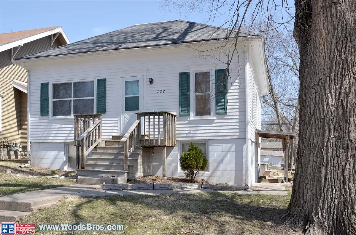 Building Photo - 722 N 3rd St #2