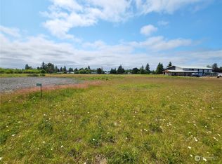 1021 Sunset Cir, Forks, WA 98331