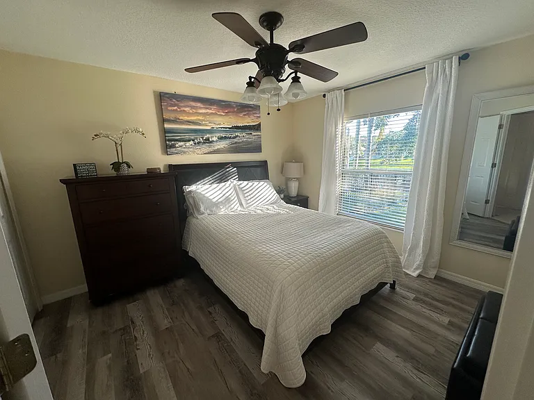 6780 Calistoga Cir — Photo 32
