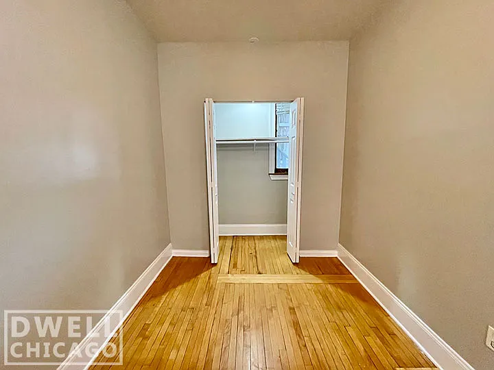 2640 W Cermak Rd #2 — Photo 9