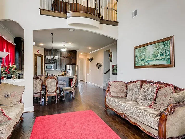 4119 Napoli Way — Photo 1
