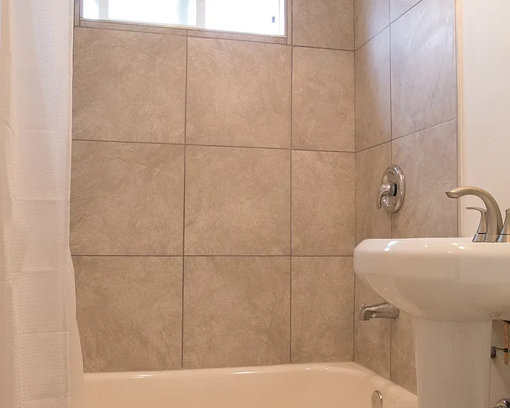 Upgraded 2 Bedroom/ 1 Bath Located in the Mount Hope Neighborhood of San Diego! — Photo 10