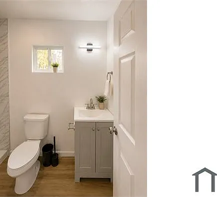 407 Capitol Dr #1 — Photo 2
