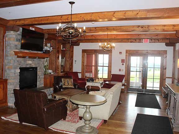 5th image of 419 Highland House