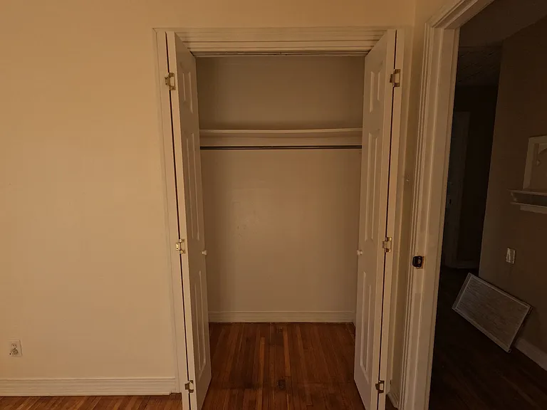 765 Callaway Dr — Photo 4