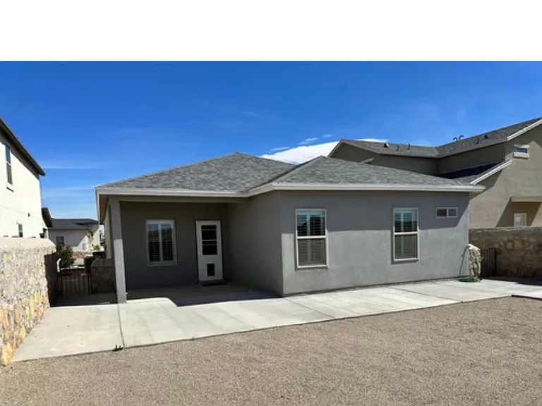 3949 Desert Dunes Dr — Photo 20