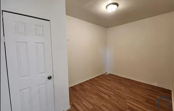 1517 Homestead St — Photo 5