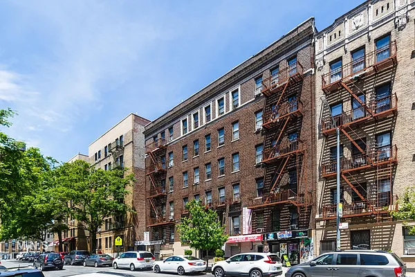 Rented by MNS | media 12