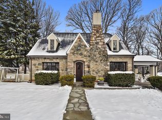 9028 Lee Hwy, Fairfax, VA 22031