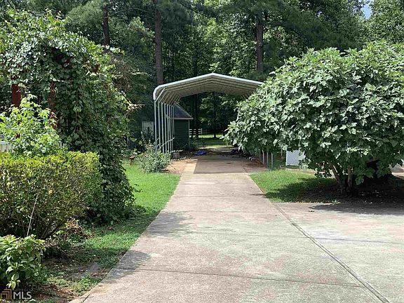 5th image of 137 Acadian Dr