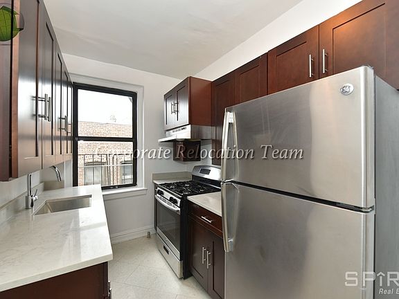 5th image of 25-90 35th St #A6b