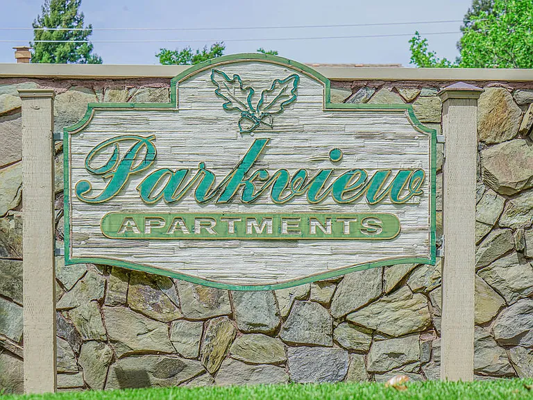 Parkview Apartments — Photo 51