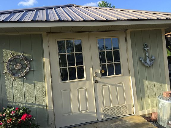 4th image of 1114 Paradise Cove Ln