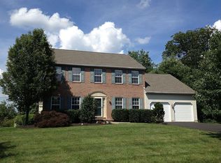 145 Newport Ln, North Wales, PA 19454