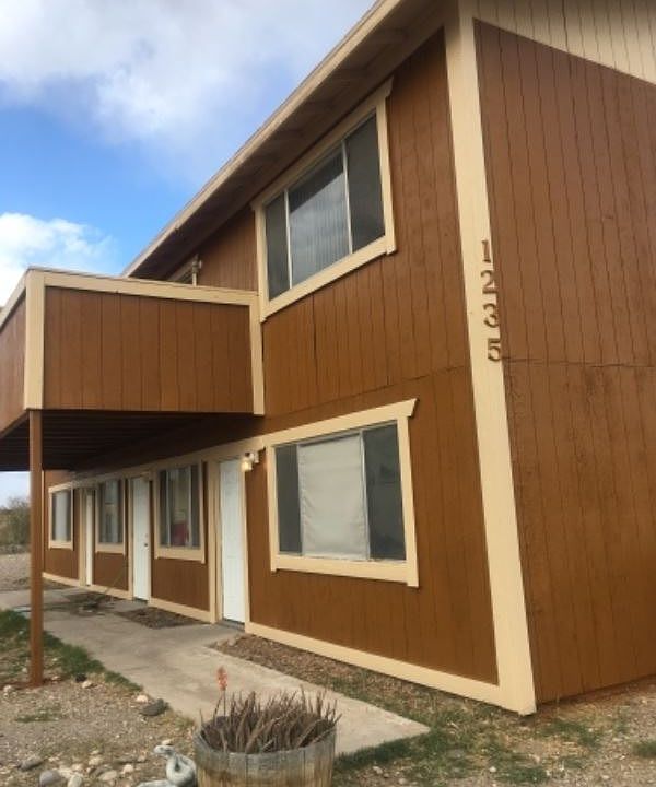 1st image of 1235 Navajo Dr APT A