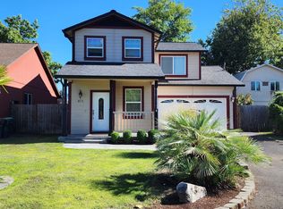 871 Marshall Ave, Medford, OR 97501