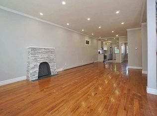 9418 121st St, South Richmond Hill, NY 11419