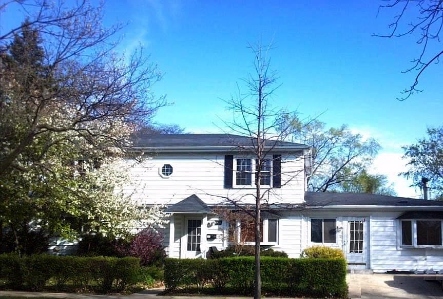 1st image of 2421 Bradley Pl