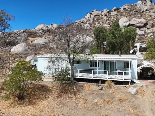 24275 Luna Ln, Homeland, CA 92548
