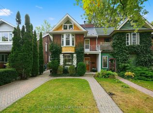 71 Lyall Ave, Toronto, ON M4E1W1